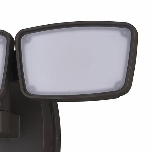 Promo 🥰 Patriot Lighting® Dualux Bronze LED Triple Head Outdoor Security Flood Light 🧨 8 Promo 🥰 Patriot Lighting® Dualux Bronze LED Triple Head Outdoor Security Flood Light 🧨 - Image 6