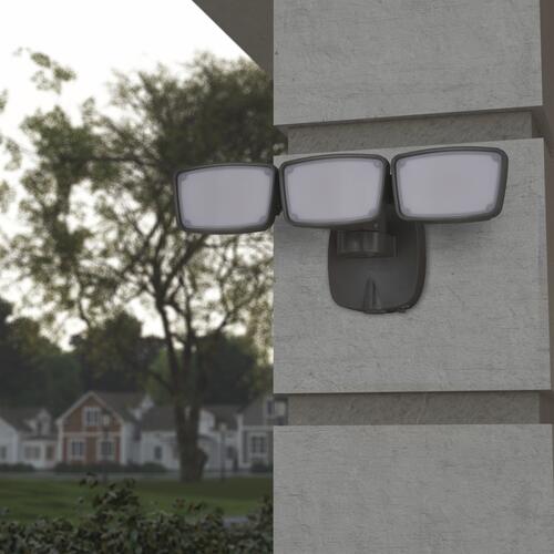 Promo 🥰 Patriot Lighting® Dualux Bronze LED Triple Head Outdoor Security Flood Light 🧨 9 Promo 🥰 Patriot Lighting® Dualux Bronze LED Triple Head Outdoor Security Flood Light 🧨 - Image 7