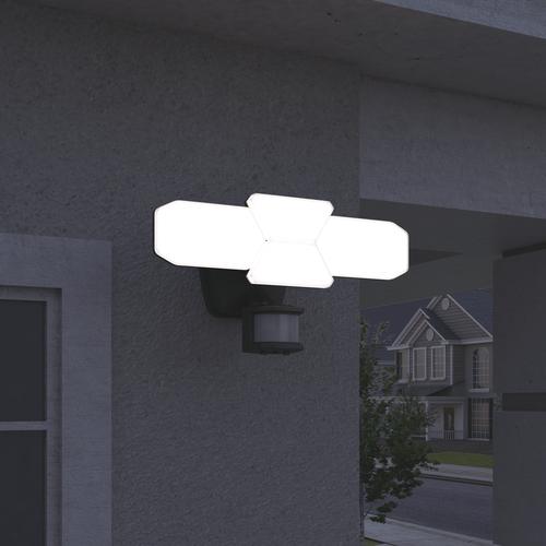 Brand new 😉 Patriot Lighting® Dualux Bronze LED 4-Head Motion Sensor Outdoor Security Flood Light 💯 9 Brand new 😉 Patriot Lighting® Dualux Bronze LED 4-Head Motion Sensor Outdoor Security Flood Light 💯 - Image 7